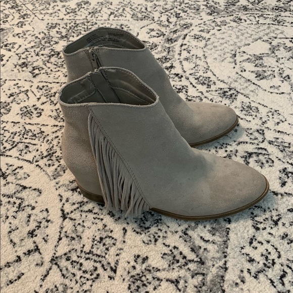 Mudd Shoes - Tan Suede Fringe Booties